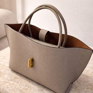 Bolso de Mano y Bandolera de Cuero Casual para Mujer, de Buena Calidad, para Gimnasio, Fitness, Viajes, Multiusos, a Precio de Exportación - Product Image 3