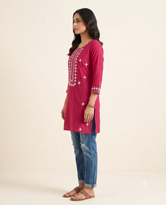 Kurti traditionnel en Georgette lourdement brodé, coupe ample, longueur genou, évacuation de l'humidité, avec logo personnalisé, pour femmes pakistanaises et indiennes - Product Image 4