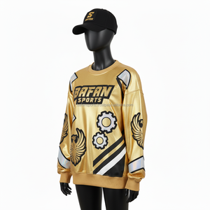 Sudadera Deportiva Dorada para Mujer, 320GSM, Invierno, Tela Brillante, Diseño Personalizado con Parche Holográfico Termotransferible en la Parte Delantera, Transpirable - Product Image 4