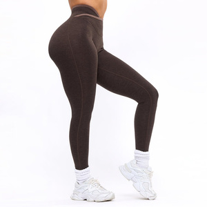 Ensemble de yoga pour femmes, taille haute, en spandex et polyester, sans couture, avec crop top dos nageur à col en V et leggings longs, tenue d'entraînement deux pièces - Product Image 5