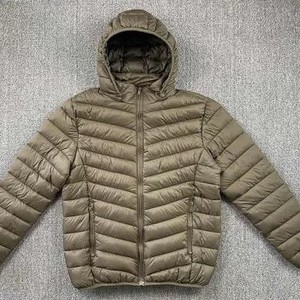 Chaqueta Acolchada con Capucha para Hombre, Ligera, Cortavientos, Informal, de Otoño, con Relleno de Poliéster, Cierre de Cremallera, Color Sólido, Corte Regular - Product Image 6