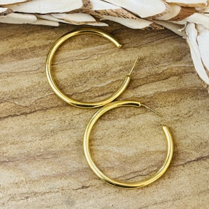 Boucles d'oreilles créoles minimalistes en laiton, style géométrique, finition laiton antique, pour hommes, favori des marchés, vente en gros/OEM/ODM - Product Image 2