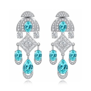 Boucles d'oreilles de luxe géométriques en forme de lustre avec strass en cristal bleu, en argent 925 plaqué rhodium, bijoux de soirée pour femme - Product Image 3