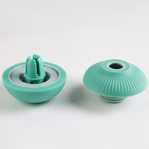 Juguete Masticable Redondo, Dispensador de Golosinas Interactivo para Mascotas, Material PP TPE, Tamaño Regular - Product Image 3