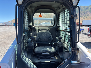 Cargadora compacta S750 2016 con cabina cerrada, máquina de construcción no operativa - Product Image 4