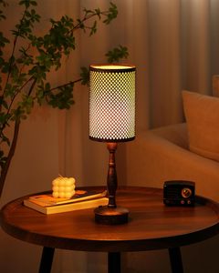 Lampe de table vintage rechargeable avec variateur tactile, fonctionnant sur batterie, petite lampe de chevet LED, bronze antique, pour la maison et les restaurants - Product Image 2
