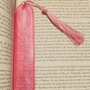 Handmade Resin Bookmark <b>Pink</b> Color Hot Selling Promotional Bookmark Office Products - Product Image 1
