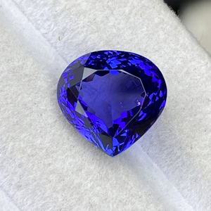 Piedra de Tanzanita Natural Certificada, Corte Corazón, Color Azul Real Intenso, con Excelente Color, Zoisita Natural, 8.13 Quilates, Claridad Loupe - Product Image 2