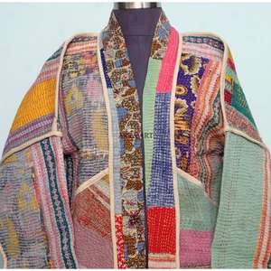 เสื้อแจ็คเก็ต Kantha ดีไซน์เนอร์ ART&ART ผ้าฝ้าย 100% หลายสี สไตล์เดนิมลายปักแบบชาติพันธุ์ ติดกระดุม ทำมือ วินเทจ สำหรับฤดูหนาว ขายส่ง - Product Image 3