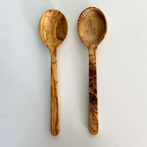 Cuchara Artesanal de Madera de Olivo, Cuchara Rústica de Madera para Servir y Cocinar, Individual o Juego de 2, Utensilios Naturales Ecológicos - Product Image 6