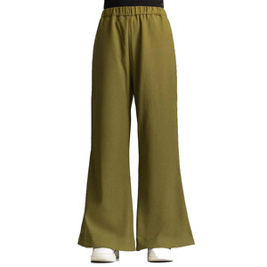 Pantalones de chándal de moda personalizados con logo bordado, de algodón de punto, holgados, de pierna ancha, estilo jogger acampanado para mujer - Product Image 3