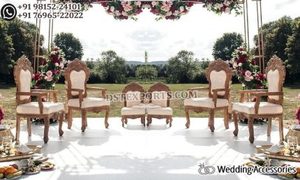 Conjunto de Sillas Mandap para Bodas Budistas, Sillas Mandap Talladas en Madera para Bodas Gujarati, Sillas Mandap de Lujo con Asientos Bajos - Product Image 6