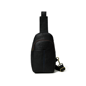 Elegante Bolso de Pecho de Cuero Genuino para Viajes y Actividades Diarias Disponible a Precio de Exportación - Product Image 1