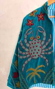 Chaqueta de Terciopelo Sea Garden Exclusiva, Bordada a Mano, Inspirada en Suzani, con Motivo de Cangrejo, Estilo Boho, para Invierno - Product Image 5