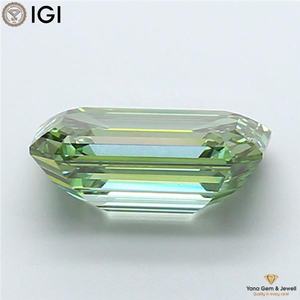 Diamant de laboratoire cultivé CVD de 6,02 carats, taille émeraude, couleur vert vif fantaisie, clarté VVS2, certifié IGI, pour votre nouvelle bague de créateur - Product Image 3
