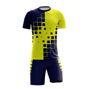 Vêtements de sport de haute qualité, performance supérieure, tissu polyester léger, doux et respirant, meilleur service, design personnalisé, uniforme de football - Product Image 1