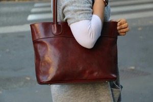 Sac à main en cuir pour femme de qualité supérieure, sac à bandoulière, sac à main pour un usage quotidien, disponible à un prix abordable - Product Image 2