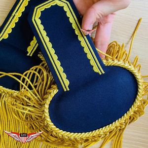 Epaulettes Bordadas Azul Marino con Flecos Dorados para Uniformes de Banda de Marcha, con Hilo de Oro y Flecos de Mylar - Product Image 4