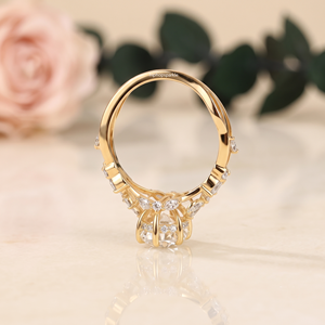 Anillo de plata de ley 925 con corte ovalado, anillo de moissanita, anillo con diseño floral, anillo de compromiso único, anillo de boda, joyería nupcial para mujer - Product Image 5
