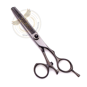 Ciseaux à effiler professionnels légers pour droitiers en acier inoxydable 6CR13 pour fournitures de salon de coiffure - Product Image 5