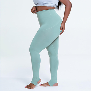 Leggings de sport taille haute en nylon pour femme, respirants, tricotés, avec effet push-up fessier, pour le fitness - Product Image 2
