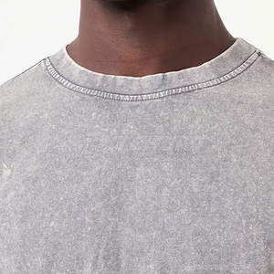 Camiseta de Hombre con Efecto Ácido, Estilo Informal, Ajuste Relajado, Prenda de Moda Urbana - Product Image 5