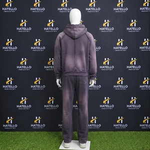 Ensemble de survêtement vintage délavé à l'acide avec logo personnalisé, comprenant un sweat à capuche oversize en molleton épais et un pantalon de jogging coupe ample - Product Image 2