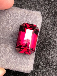 Natural <b>Red</b> Rhodolite Garnet Emerald Cut Loose Gemstone For Fine Jewelry Making Luxury Collector Gem - Product Image 4