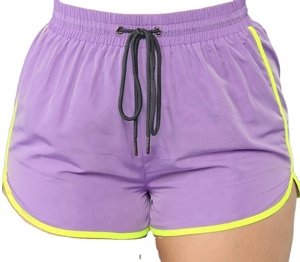 Ensemble de survêtement cargo court d'hiver pour femme, grande taille, avec sweat à capuche et pantalon, coupe-vent, patchwork de lettres, color block et détails perforés - Product Image 4
