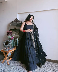 Salwar Largo de Diseñador en Oferta con Bordado de Lentejuelas, Anarkali para Mujer, Atuendo de Moda India, Viscosa - Product Image 6