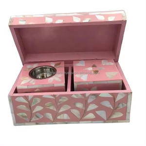 Ensemble de brûleurs Bakhoor modernes et élégants avec détails en nacre irisée, parfait pour les cadeaux et les expositions arabes du Ramadan - Product Image 4