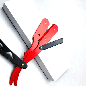 Navaja de Barbero Plegable de Acero Inoxidable, Hoja Plateada, Mango Negro, Navaja Recta Profesional para Estilizar Barba y Bigote - Product Image 3