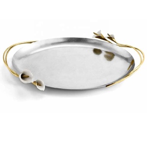 Venta caliente de latón y acero inoxidable con asas de hoja de oro bandeja ovalada larga bandeja de Metal para centro de mesa de fiesta de aniversario de boda - Product Image 2
