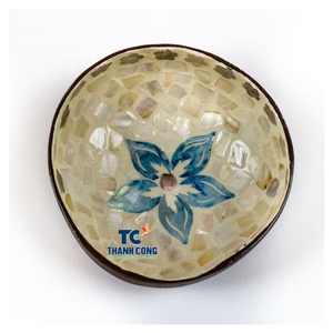 Proveedor asequible COCONUT BOWL Vietnam Venta al por mayor Premium Export Acuerdo a largo plazo con diseños de BOWL OF COCONUT - Product Image 1
