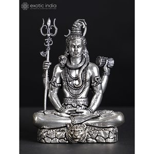 Petite Sculpture de Lord Shiva Superfine à quatre bras en laiton plaqué argent Pose assise - Product Image 2