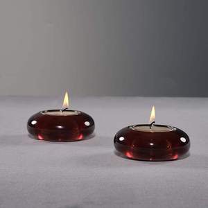 Portavelas de Resina Epoxi Floral Ecológico Hecho a Mano con Diseño Botánico de Flores Preservadas para Bodas - Product Image 1