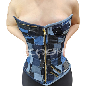 Corset bustier en jean patchwork streetwear, style rétro, effet usé, avec fermeture éclair antique sur le devant - Product Image 1