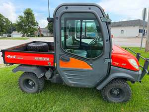 รถอเนกประสงค์ Kubota RTV-X1100C ระดับมืออาชีพ พร้อมห้องโดยสารแบบปิด ดีไซน์แข็งแรงทนทาน และประสิทธิภาพการทำงานที่เชื่อถือได้ - Product Image 5