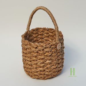 BEST SELLER Natural Seagrass <b>Storage</b> <b>Basket</b> Handmade Wicker <b>Basket</b> with Handle Eco-Friendly Home Organizer Vietnam Manufacturer - Product Image 3