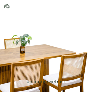 Ensemble de table et chaises de salle à manger en bois massif moderne pour restaurant, hôtel, salon et usage extérieur - Mobilier commercial durable - Product Image 6