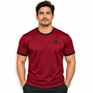 T-shirt pour homme très demandé, au design contemporain, coupe décontractée et un look streetwear attrayant - Product Image 1