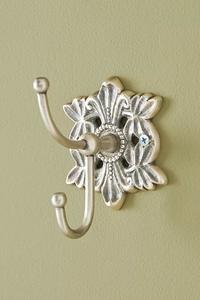 ที่แขวนผนังแบบตะขอคู่โลหะสีเงินพรีเมียม สำหรับแขวนเสื้อโค้ท กระเป๋า ผ้าเช็ดตัว ทนทาน ประหยัดพื้นที่ - Product Image 5