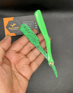 Support de rasoir à lame unique Saaqaans Enterprises Green, lame en acier inoxydable importée, sécurité professionnelle, haute qualité pour usage professionnel par les barbiers - Product Image 1