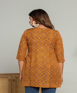 Kurti de Algodón y Rayón con Estampado Digital, Tejido Exclusivo, para Uso Diario, Precio al por Mayor, Prenda Étnica, Color Amarillo - Product Image 3