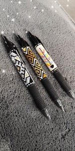 Bolígrafo Único con Cuentas de Semillas y Artesanía Tradicional, Elegante Bolígrafo con Cuentas de Semillas con los Mejores Diseños, Bolígrafo Premium con Cuentas de Semillas - Product Image 5