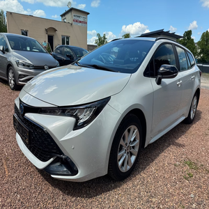 Toyota Corolla Touring Sports Hybrid Teamplayer, véhicule familial hybride économique en carburant, respectueux de l'environnement, automatique, type break - Product Image 2