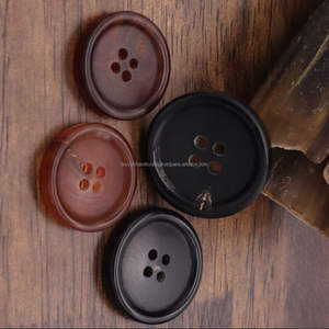 Auténtico Botón de cuerno de búfalo hecho a mano, artesanía india única hecha a mano con forro negro y marrón de Tayyab Handicrafts - Product Image 4