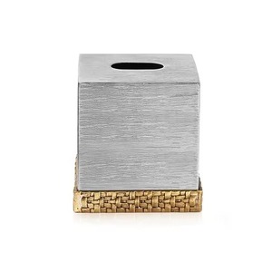 Elegante Porta Servilletas de Metal Hecho a Mano, Sostenible y Duradero, con Detalles Artísticos para Uso en el Hogar y Restaurantes - Product Image 5