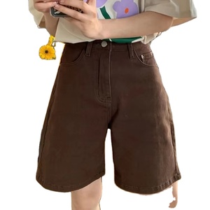 Pantalones cortos de mezclilla marrón para mujer, novedad de verano 2025, pantalones cortos Retro americanos de cintura alta, pantalones cortos rectos versátiles holgados de ocio para mujer - Product Image 4
