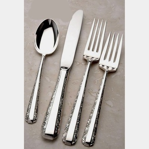 Juego de cubiertos de metal y plata con logotipo personalizado, vajilla de acero inoxidable, regalo de boda con mango largo y redondo de Portugal - Product Image 1